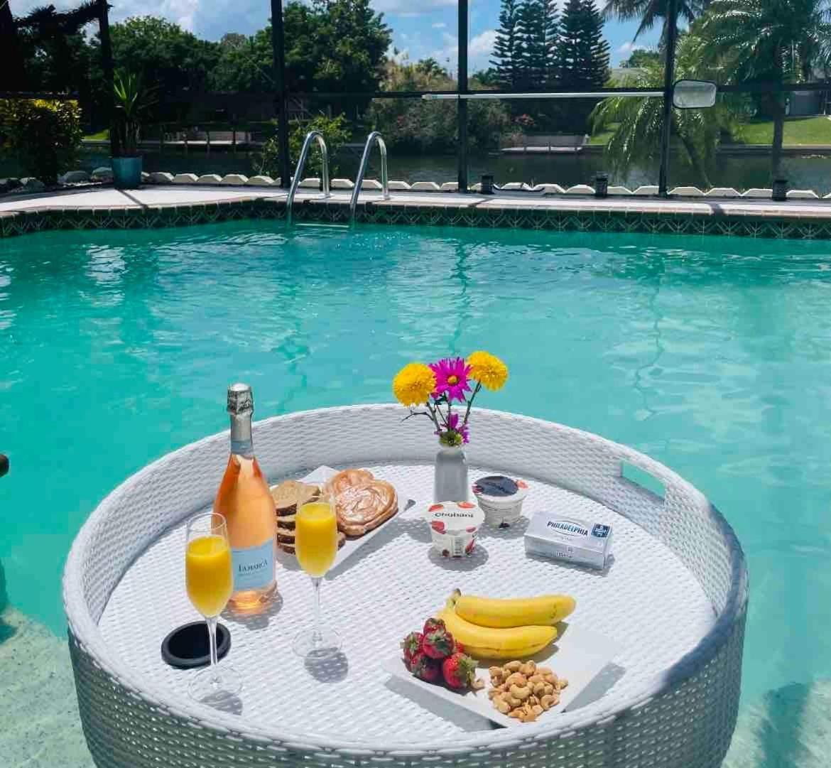 Вилла Hidden Secret Waterfront Retreat Кейп-Корал Экстерьер фото