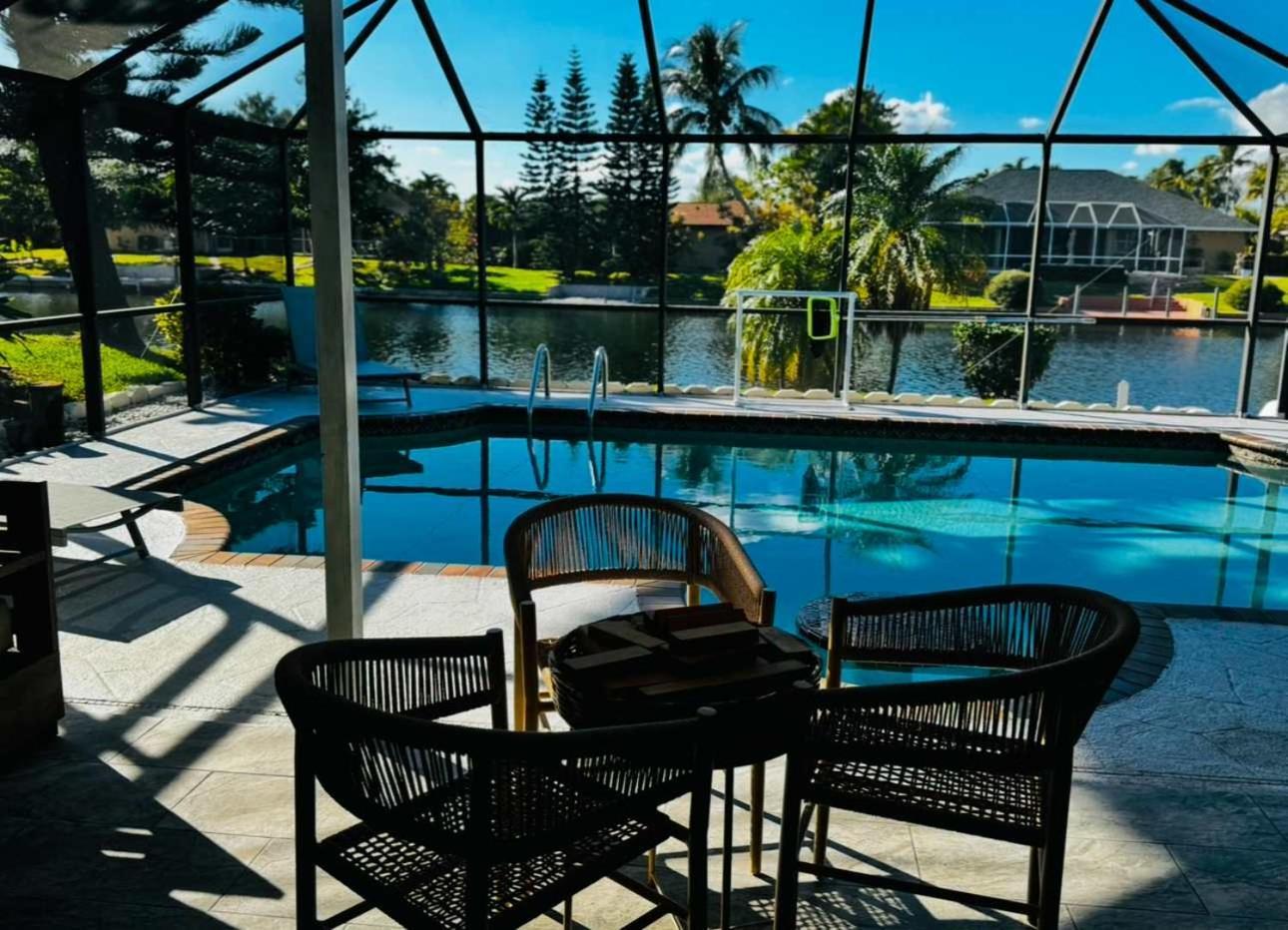 Вилла Hidden Secret Waterfront Retreat Кейп-Корал Экстерьер фото